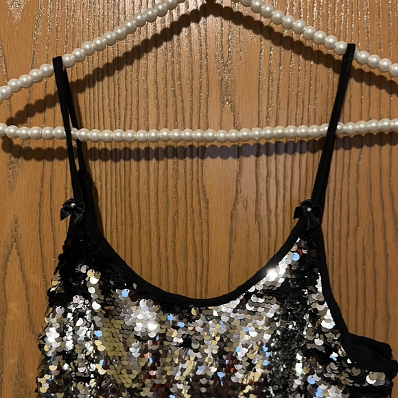 Classic black and silver sequin mini dress - Picture 6 of 9